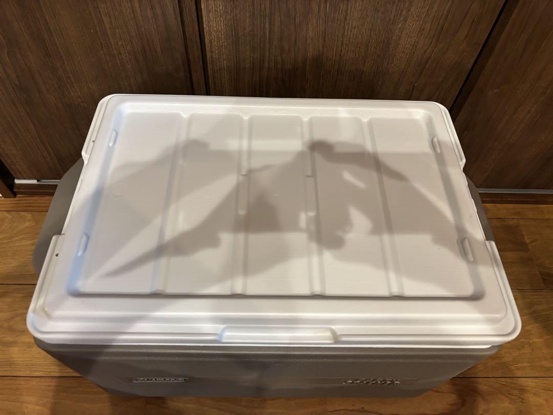 廃盤品　希少カラー　コールマン　パーティスタッカー 33QT