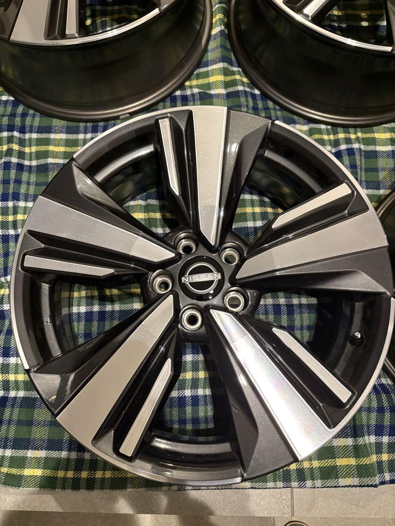 日産　エクストレイル　純正　19インチ  アルミホおイール