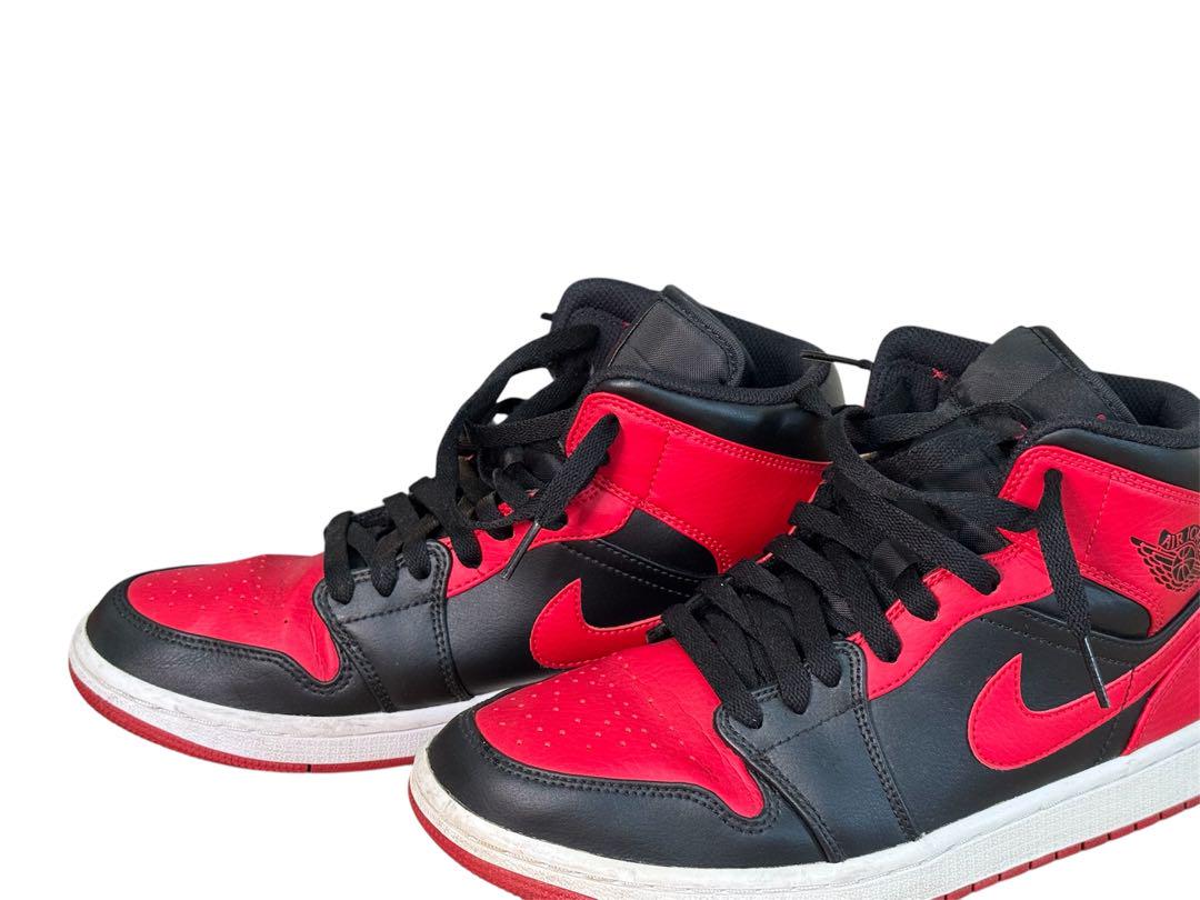 NIKE AIR JORDAN 1 MID “BRED”
