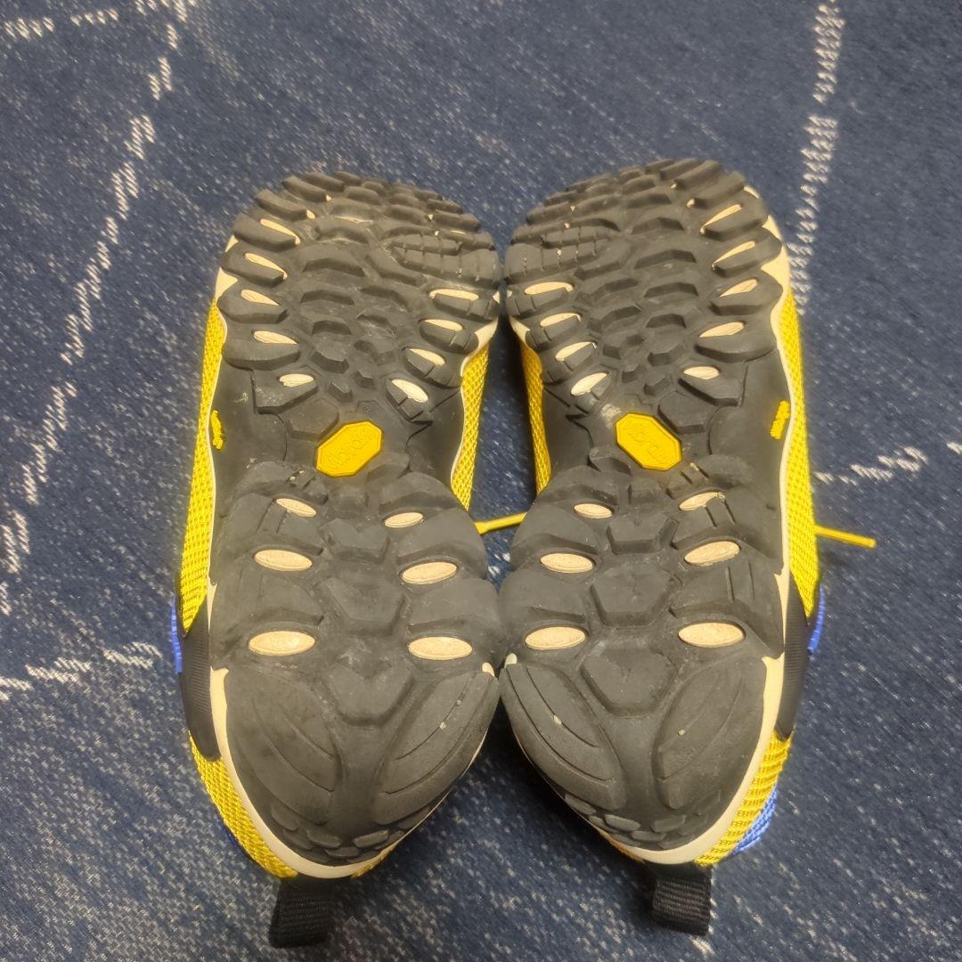 MERRELL トレイルランニングシューズ