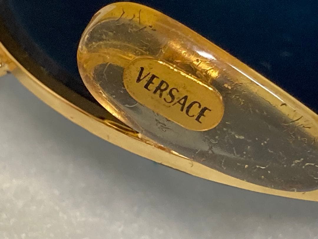 Versace ゴールド ブラック サングラス Versace ゴールド ブラック サングラス