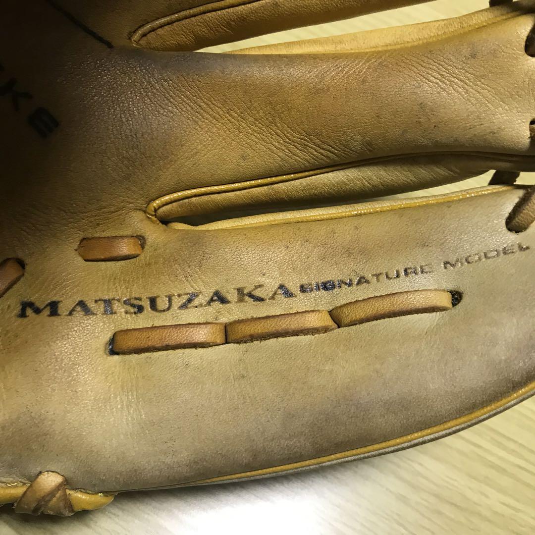 美品★希少 ナイキ グローブ M18 松坂大輔投手 シグニチャーモデル 限定 美品希少 ナイキ グローブ M18 松坂大輔投手 シグニチャーモデル