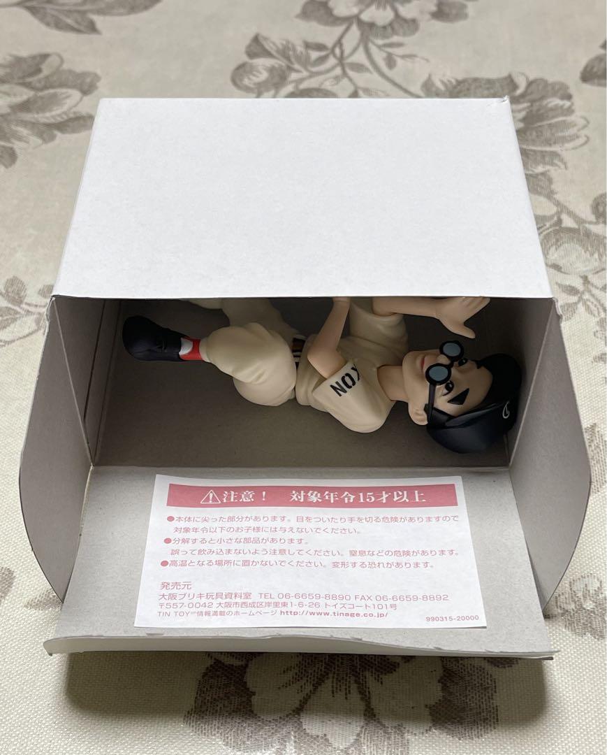 限定品! ダイハツ・ミゼットに乗る 崑ちゃん人形 - メルカリ