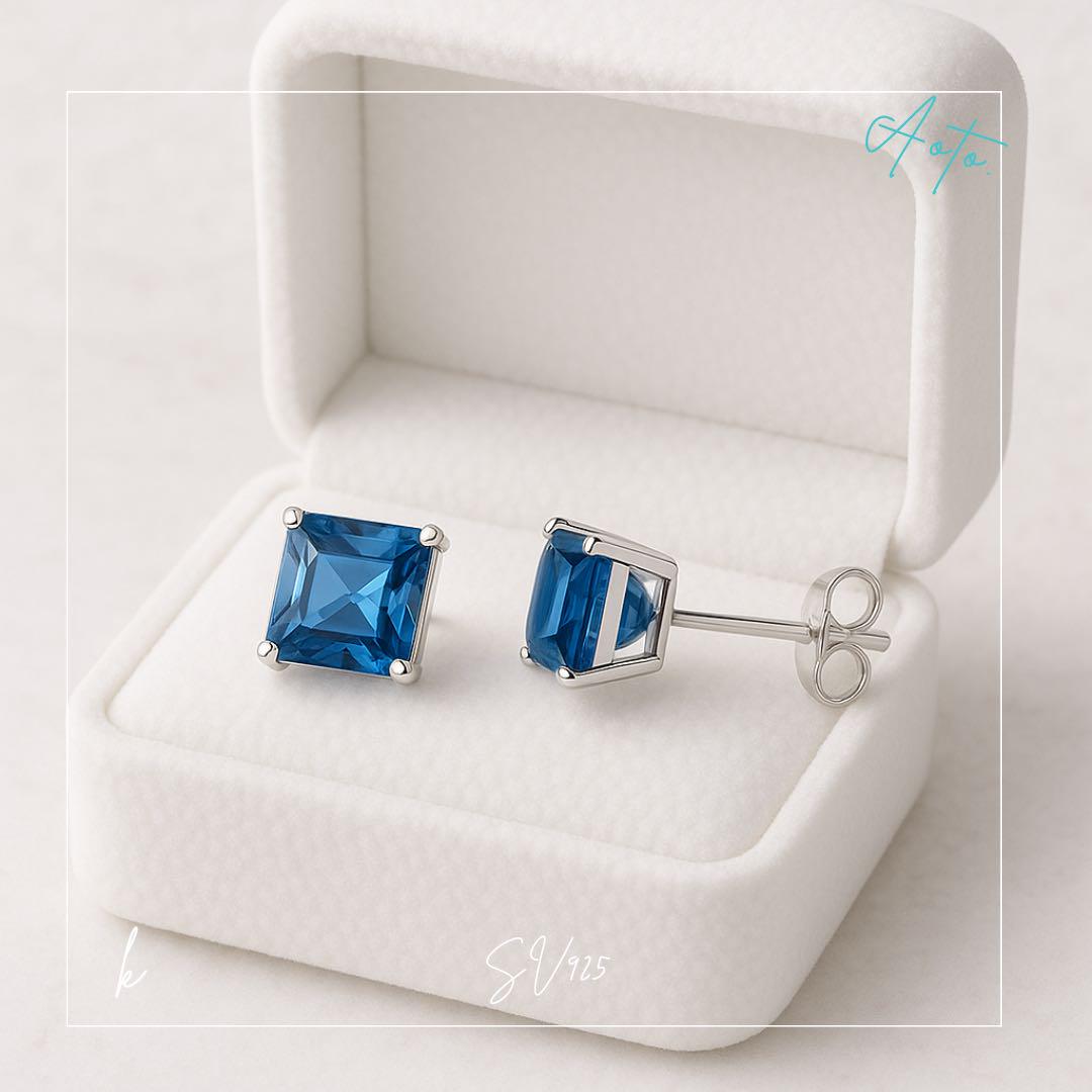 137Pk【シンプル】サファイアピアス　スクエア　CZ　S925　プラチナコート