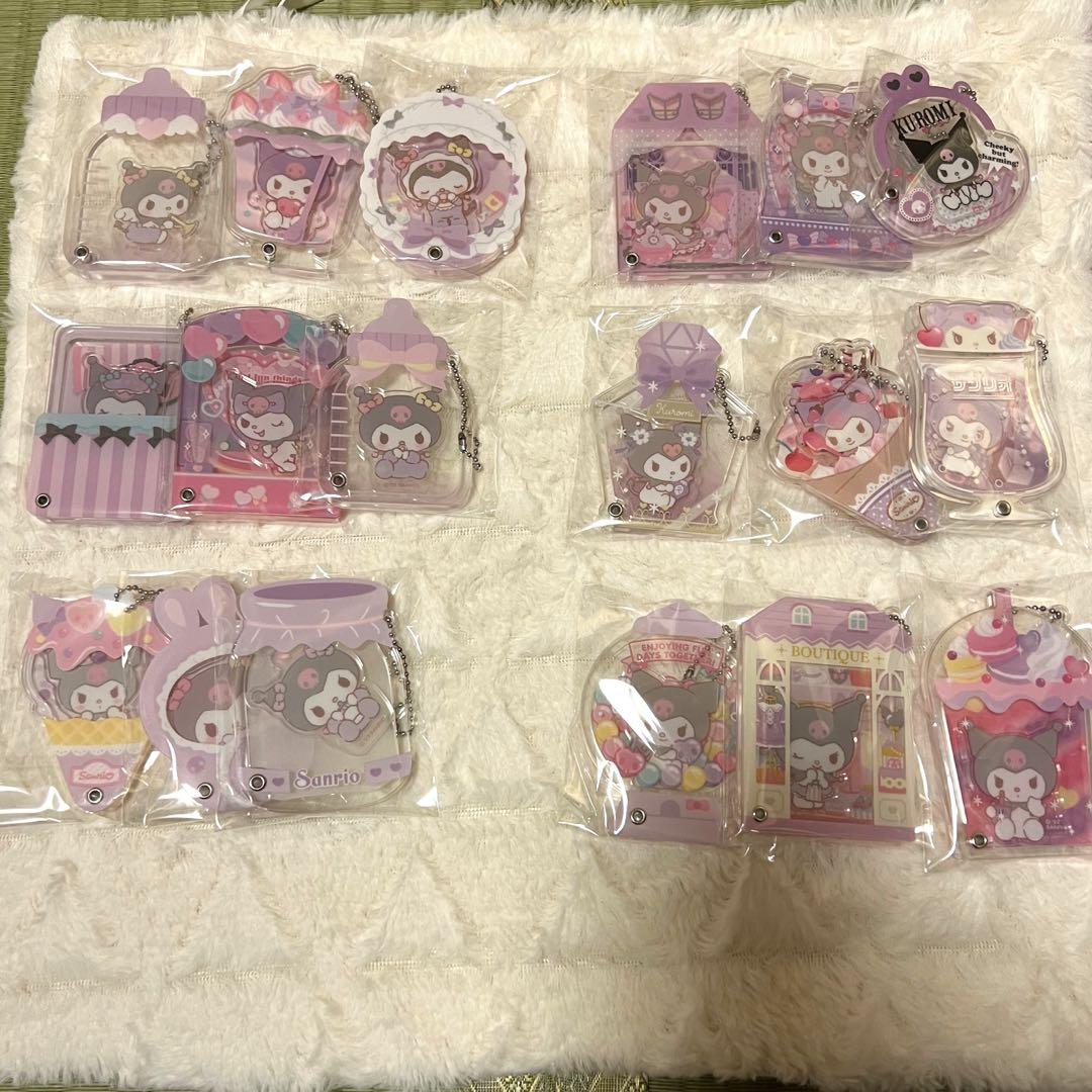 クロミ　カスタムアクリルチャーム　第1弾~第6弾　18点セット 11,111円