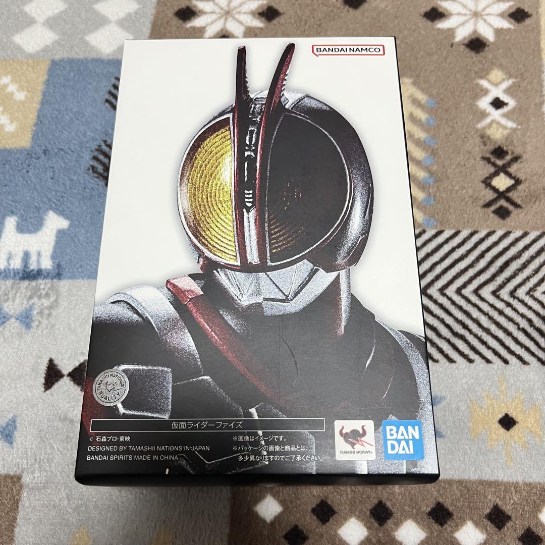 真骨彫　仮面ライダーファイズ