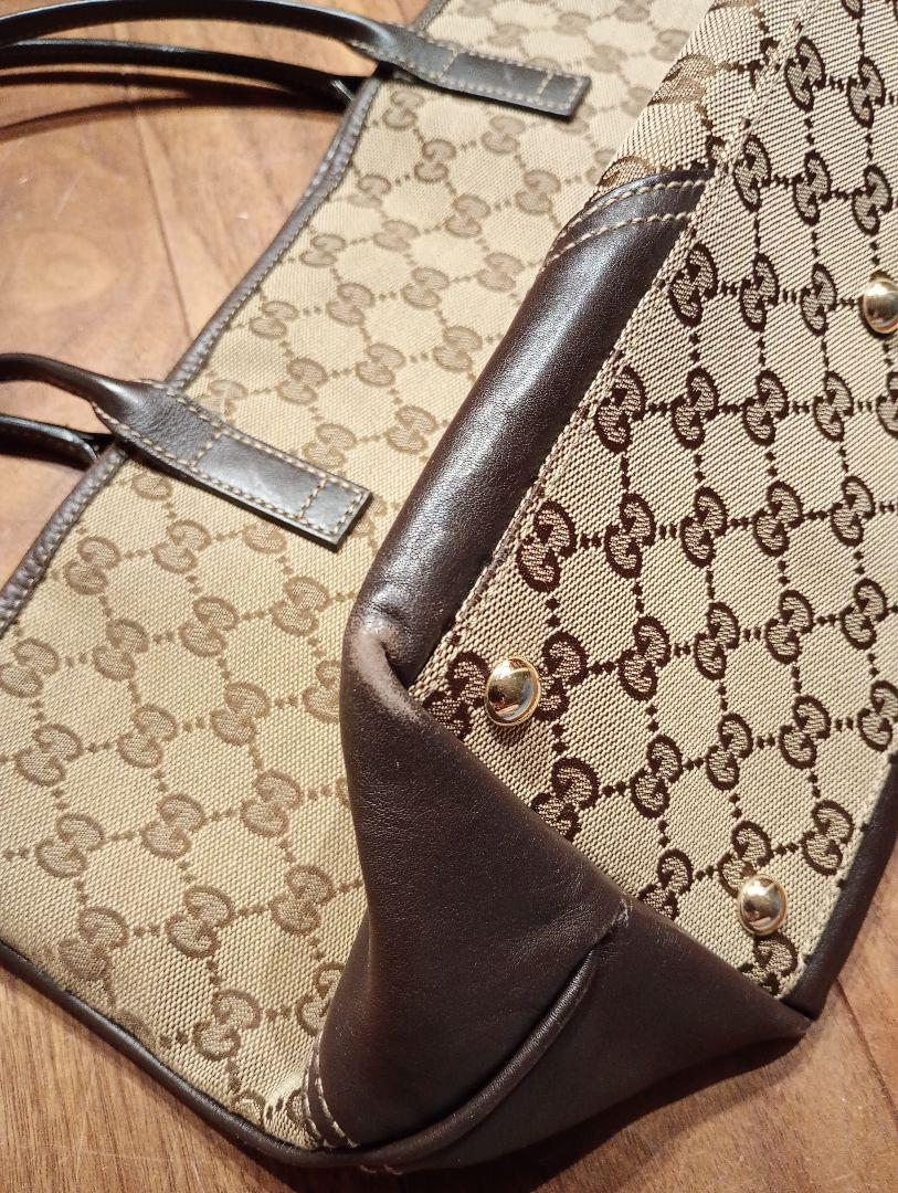 くらげ☆Gucci ハンドバッグ ベージュと黒 キャンバスとレザー