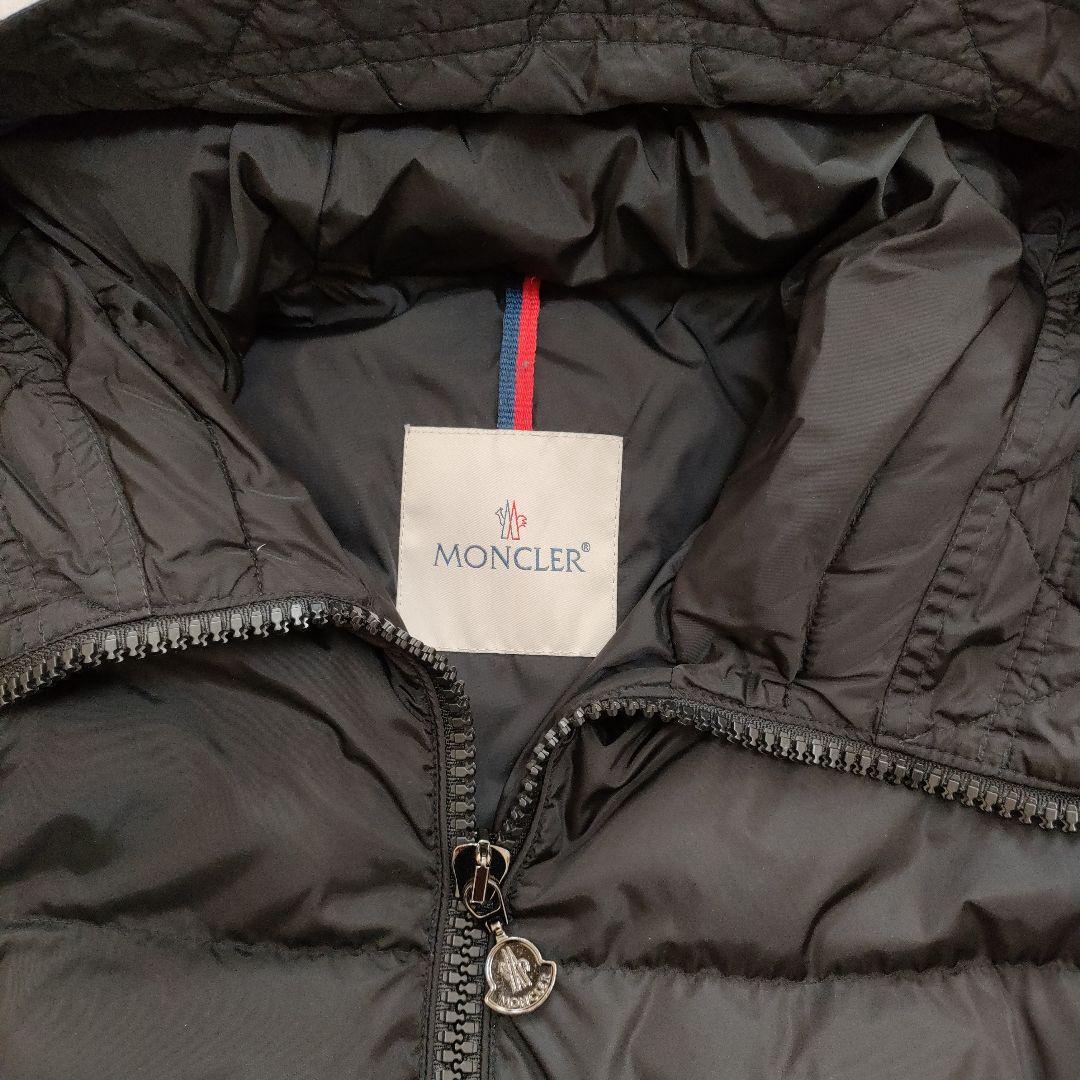 送料無料★美品★モンクレール★レディース★ダウンジャケット★ネセア★ペプラム