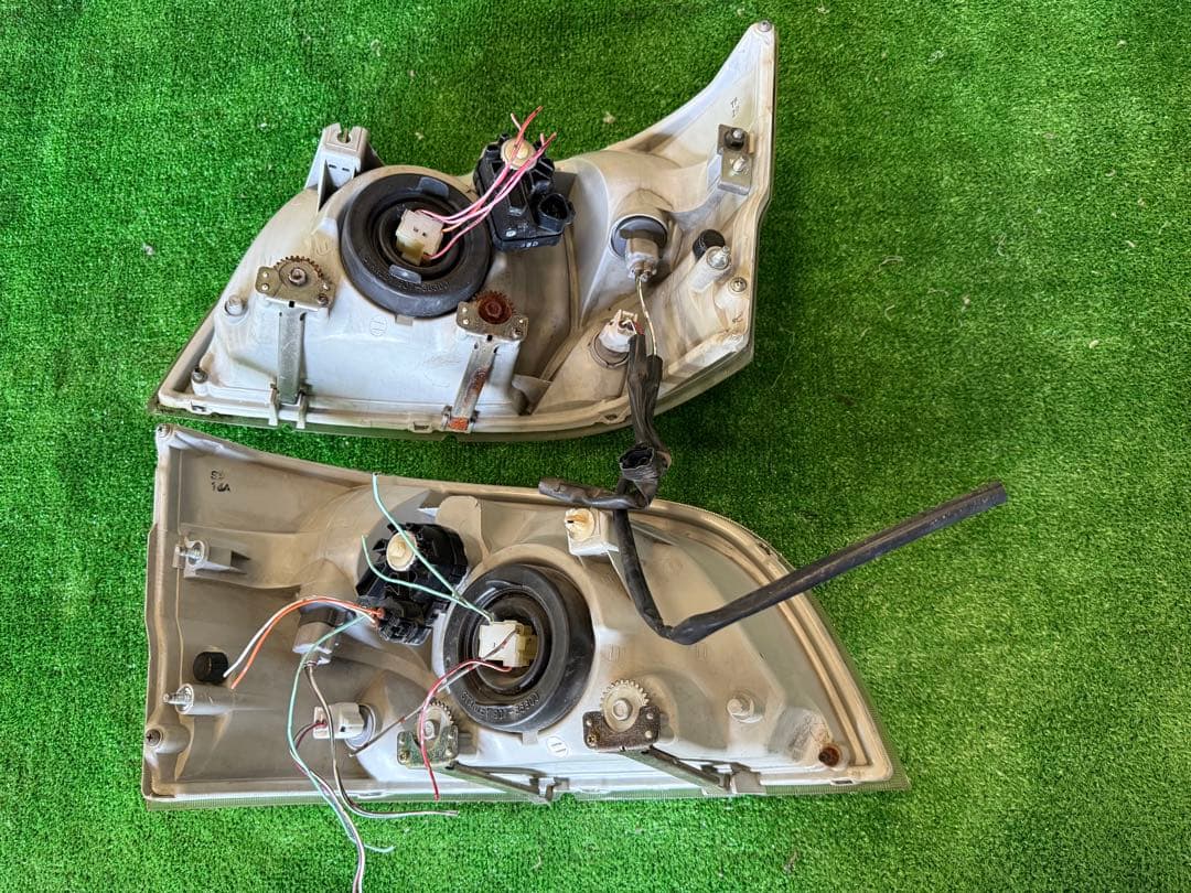 S210Pダイハツ　ハイゼット　トラック　ヘッドライト