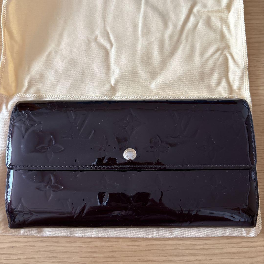人気カラーの 長財布 ルイヴィトン エナメル メルカリ - 小物