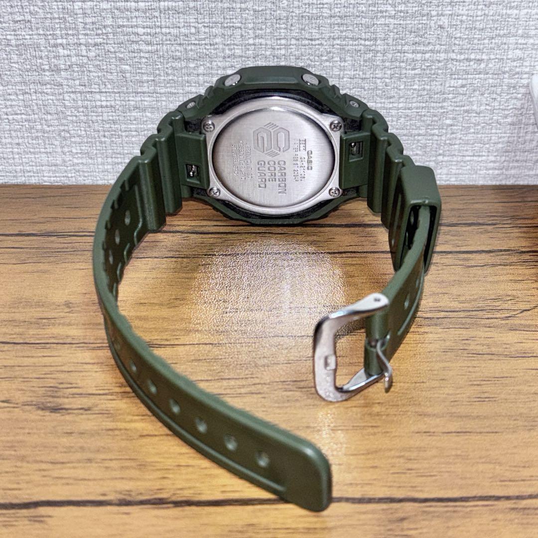 時計 G-SHOCK GA-2110SU