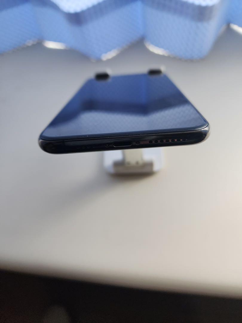 本体iPhone 11 Pro max256GB スペースグレー simフリー