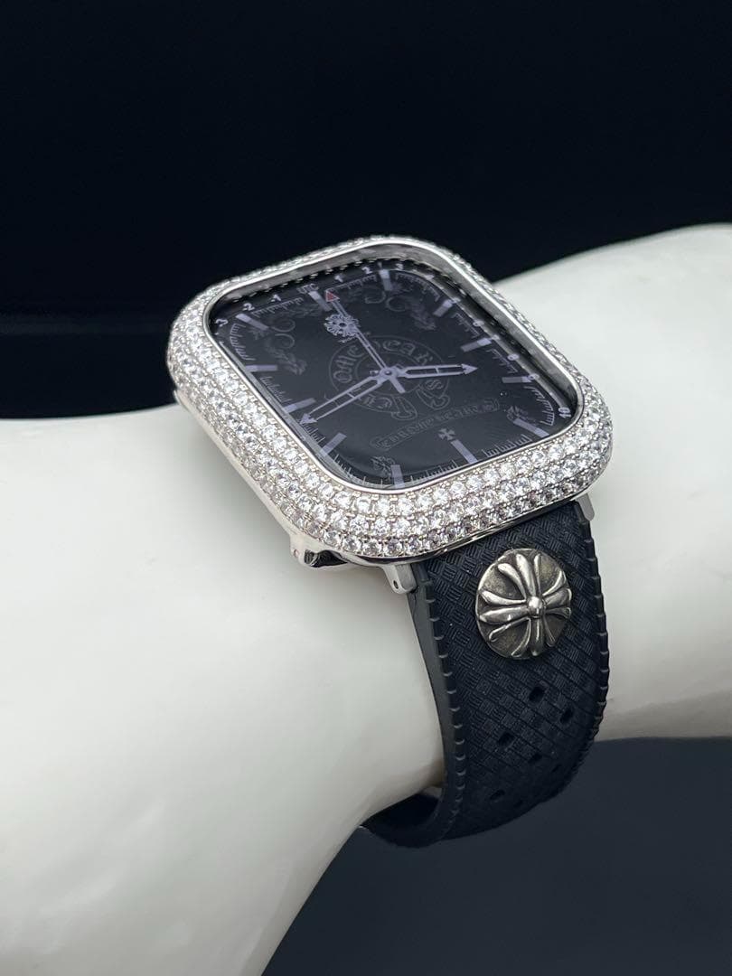 アップルウォッチ　czダイヤモンドベゼル クロスチャームラバーベルト