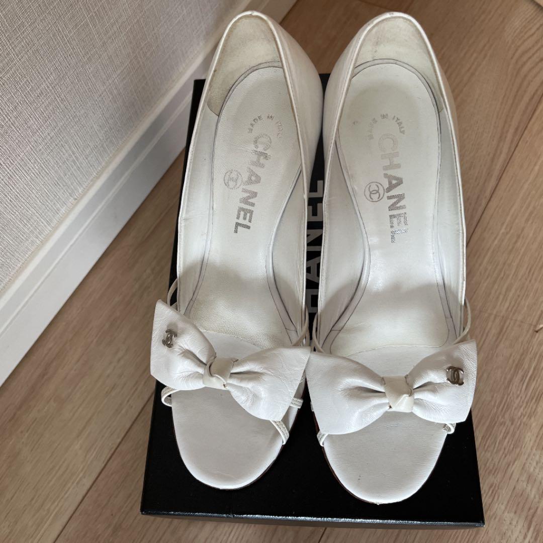 CHANEL シャネル パンプス 白 リボン ヒール