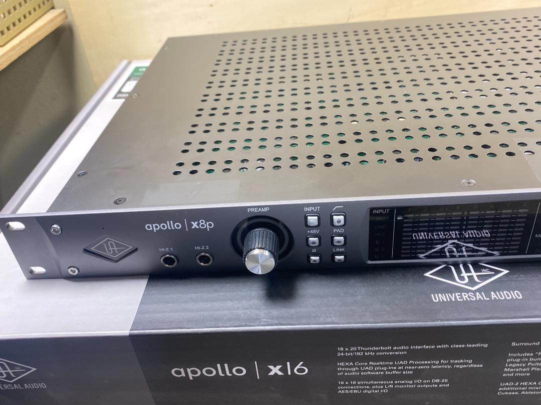 15 UNIVERSAL AUDIO X8P オーディオインターフェース