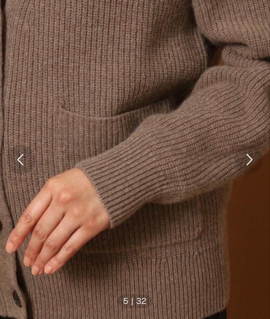 新品タグ付き ドレステリア ウールカシミヤ混ロングカーディガン 黒 36 新品タグ付き ドレステリア ウールカシミヤ混ロングカーディガン 黒 36