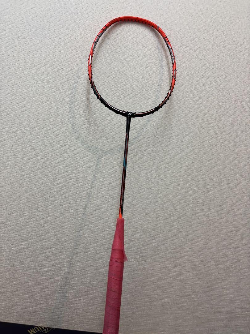 ナノレイzスピード　YONEX バドミントンラケット オレンジ