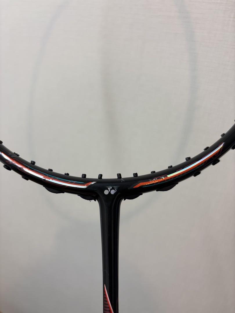 ナノレイzスピード　YONEX バドミントンラケット オレンジ