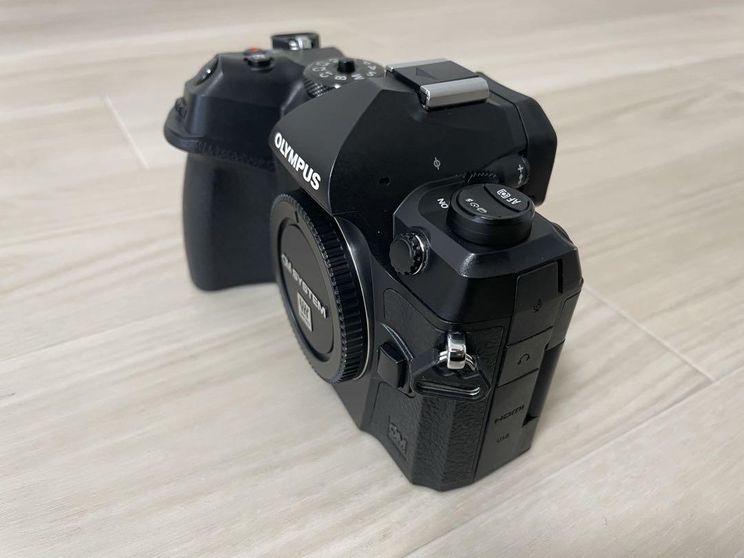 OM SYSTEM OM-1 カメラボディ 本体のみ