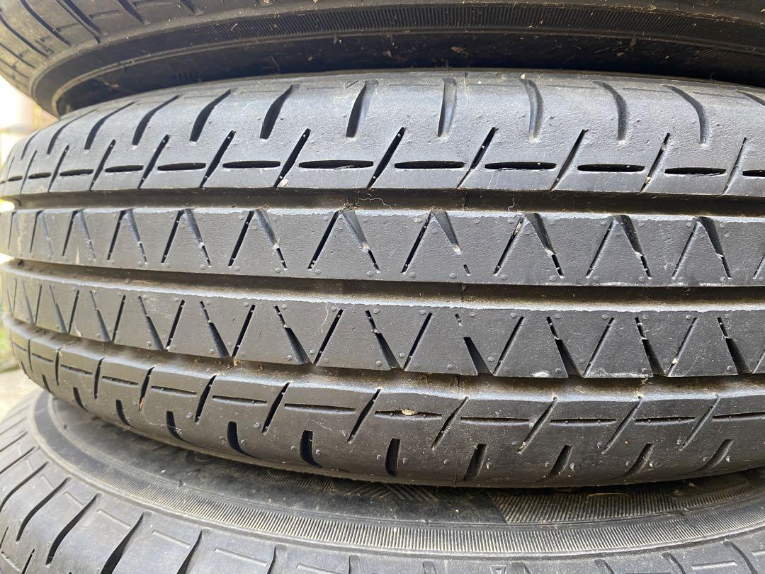 145/80R12 86/84N LT ヨコハマ　2022年製造　バリ溝　イボ有