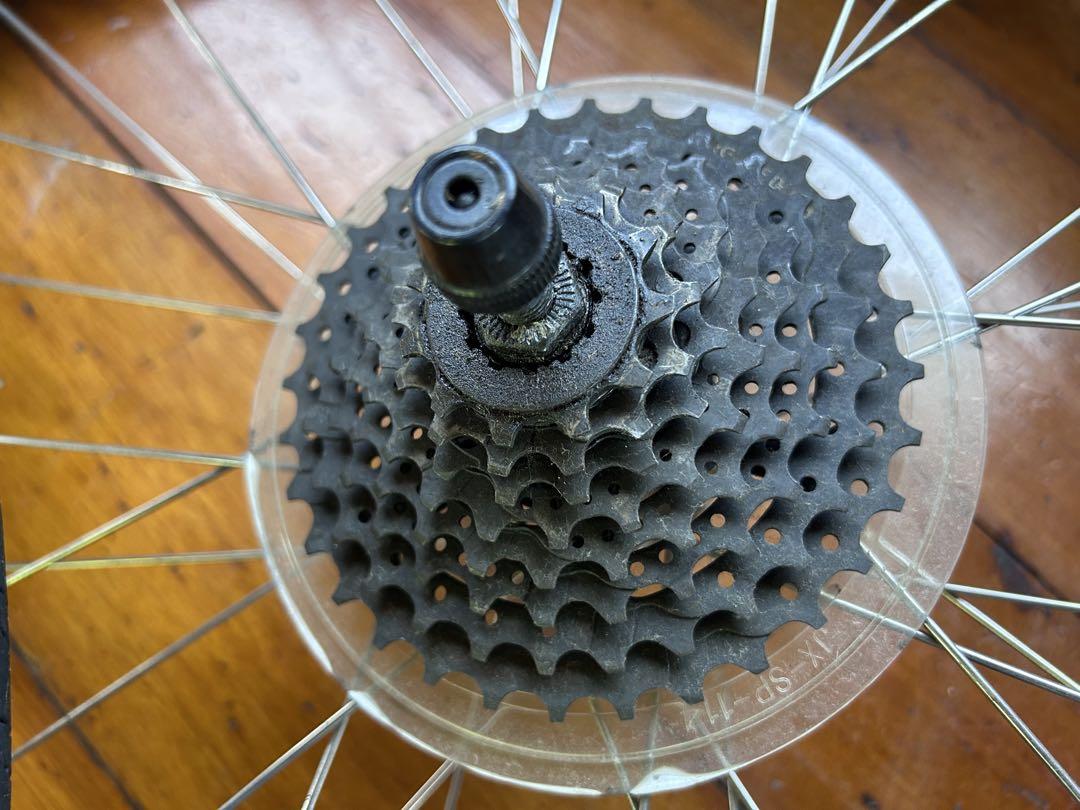 クロスバイク用 前後ホイールセット 700×35 BONTRAGER