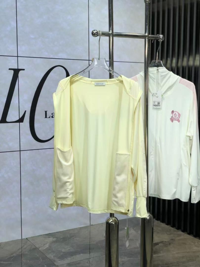 モンクレール 大人氣のの日焼け止めコート MONCLERの薄手のコート2H
