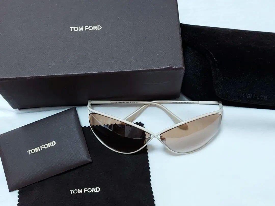 美品*TOM FORD*ユニセックスサングラス