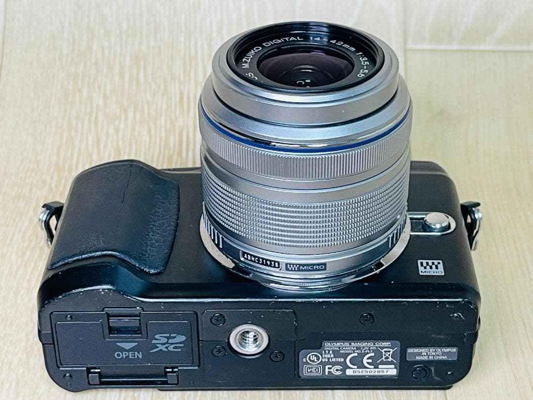 ショット数3914回 OLYMPUS ミラーレス E-PL2 ブラック レンズ付
