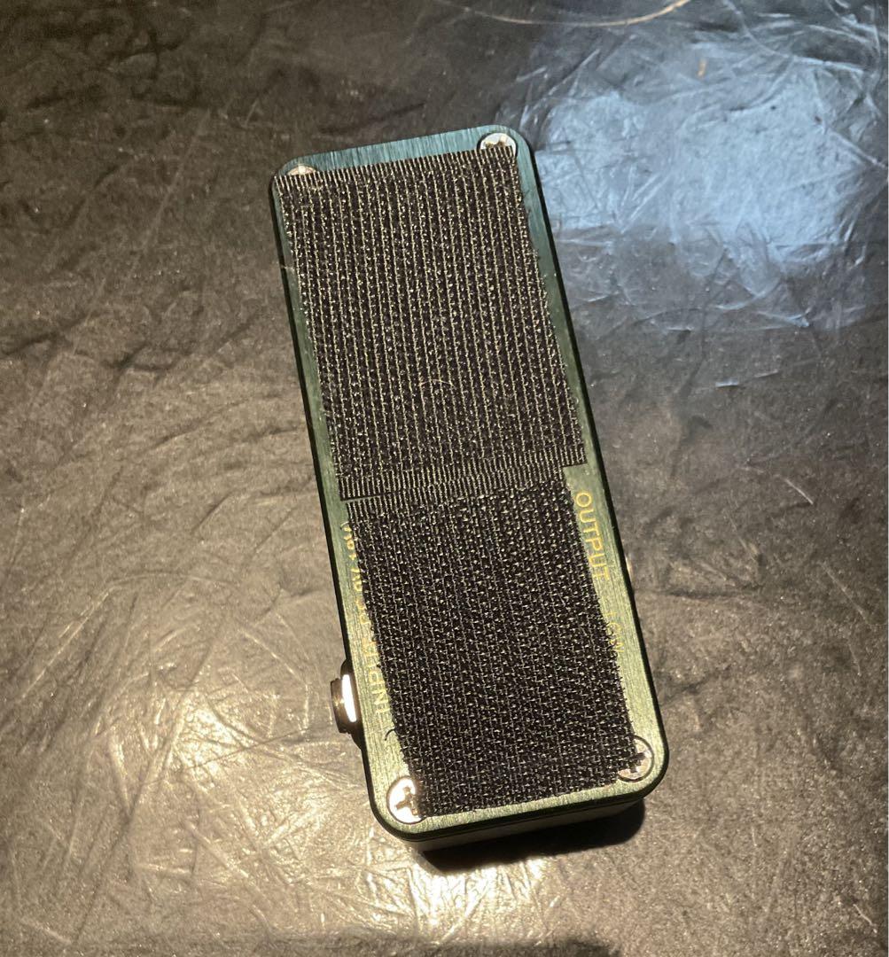 ベース one control hookers green bass machine