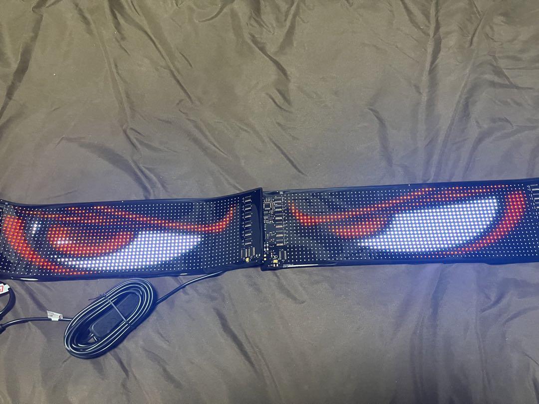 人気‼︎ デビル　アイ　LED 悪魔の眼　10.25センチ×35センチ　2枚セット