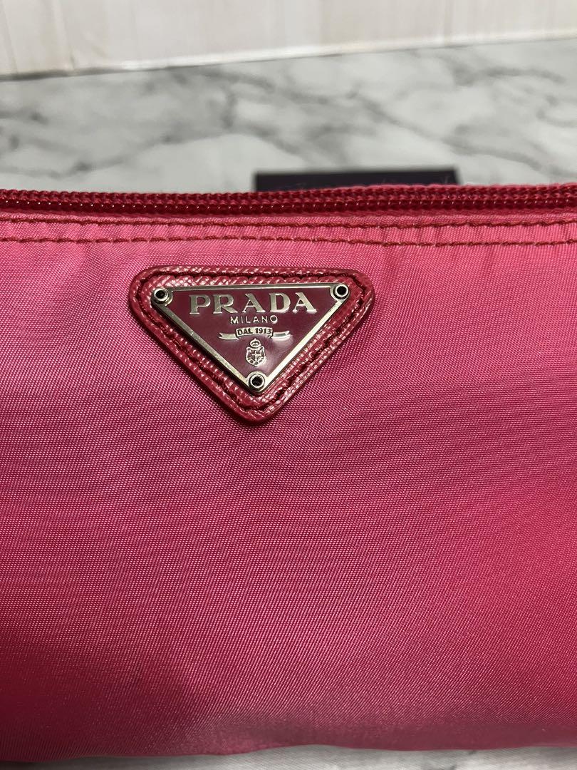 良品　PRADA プラダ　三角ロゴプレート　ピンク　ナイロン　ポーチ　小物入れ