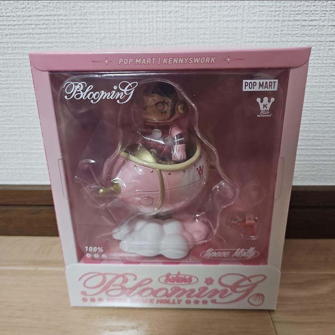 その他 MEGA SPACE MOLLY 100% Blooming-Sakura