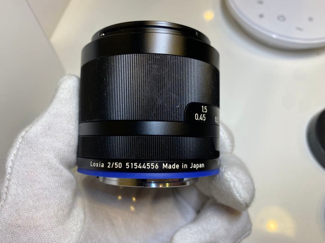 Carl Zeiss Loxia 2/50 【ソニーE用 】50mm F2 Carl Zeiss Loxia 2/50 【ソニーE用 】50mm F2