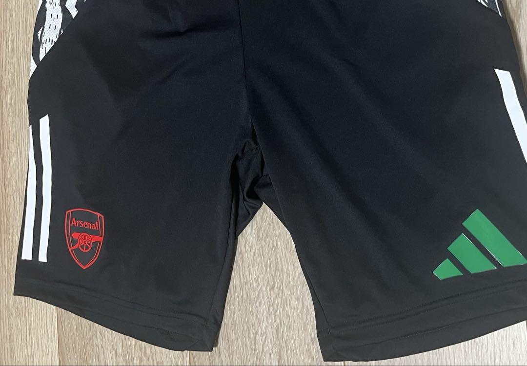 アーセナル　トレーニングショーツ　ショートパンツ　国内M相当　新品