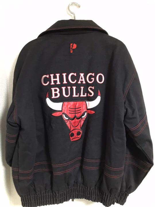 【かいです】 NBA CHICAGO BULLS シカゴ・ブルズ ブルゾン レア DNgp4-m12577053213 アメフト