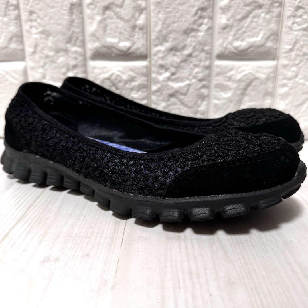 【極美品】スケッチャーズ　24.5 フラットシューズ　スリッポン　パンプス　軽量