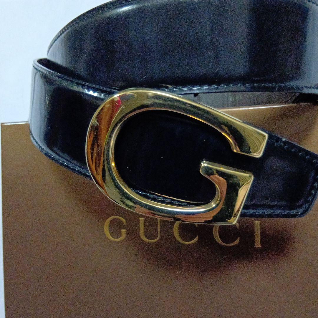 GUCCI レディースブラックエナメルレザーベルト Gロゴ65 26