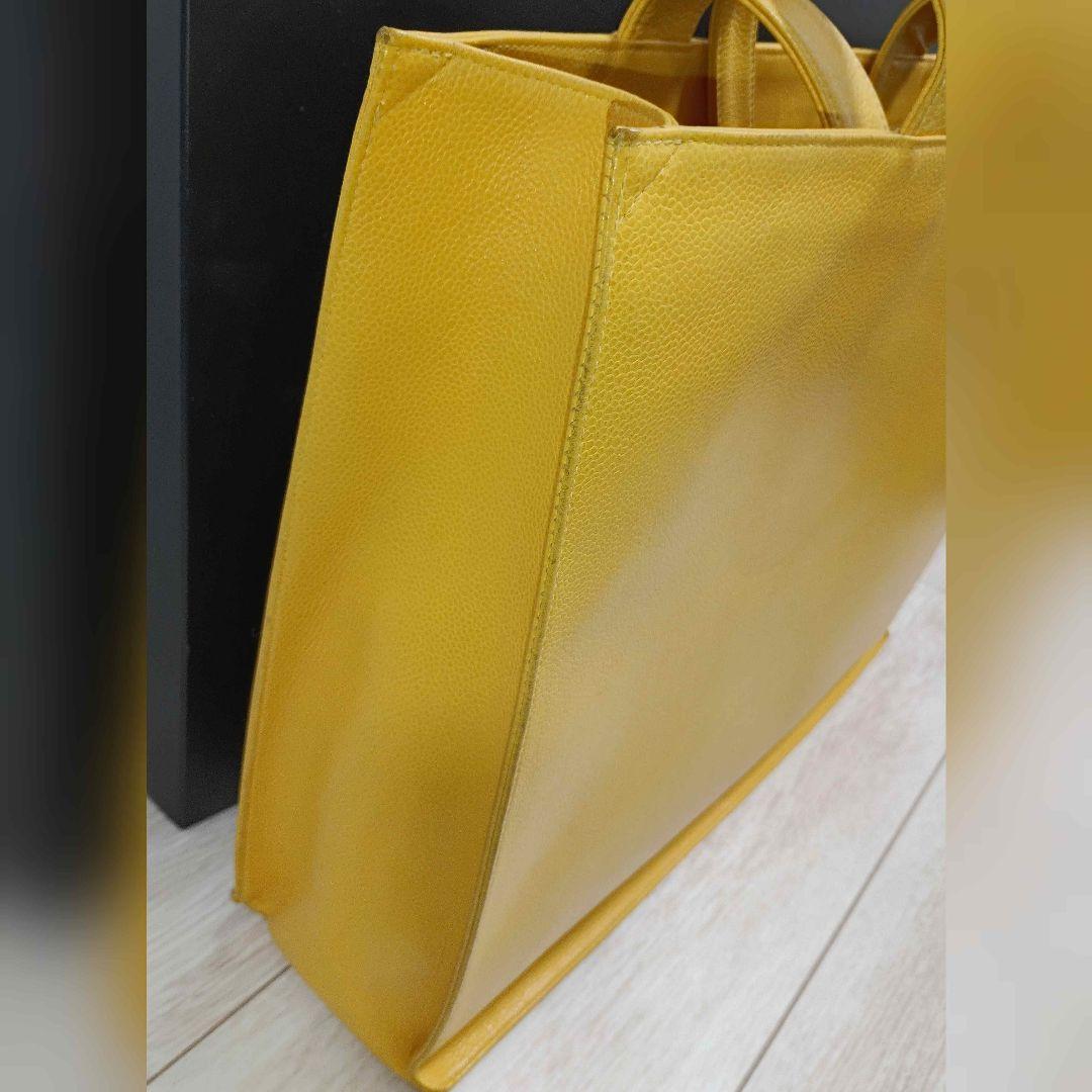 CHANEL　希少！本革トートバック