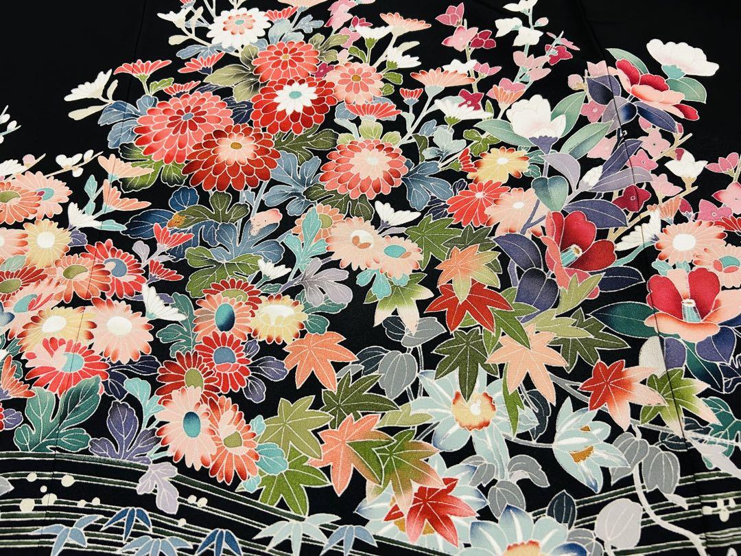 贈り物 作家物 四季の花々薫る女性の魅力を最大限に発揮出来る加賀友禅 着物・浴衣