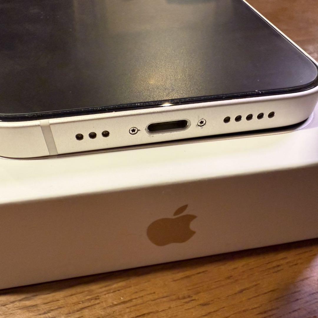 Apple iPhone 12ホワイト 本体　　SIMフリー