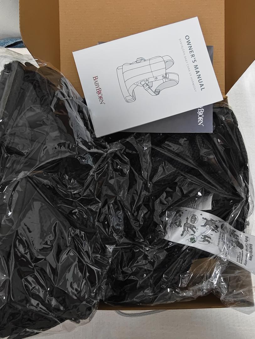 新品、未使用 い ベビービョルン ハーモニー BABYBJORN ベビーキャリア