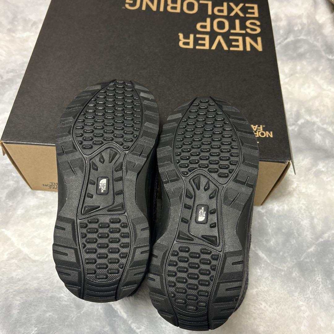 THE NORTH FACE ヌプシ グレー 防寒ブーツ