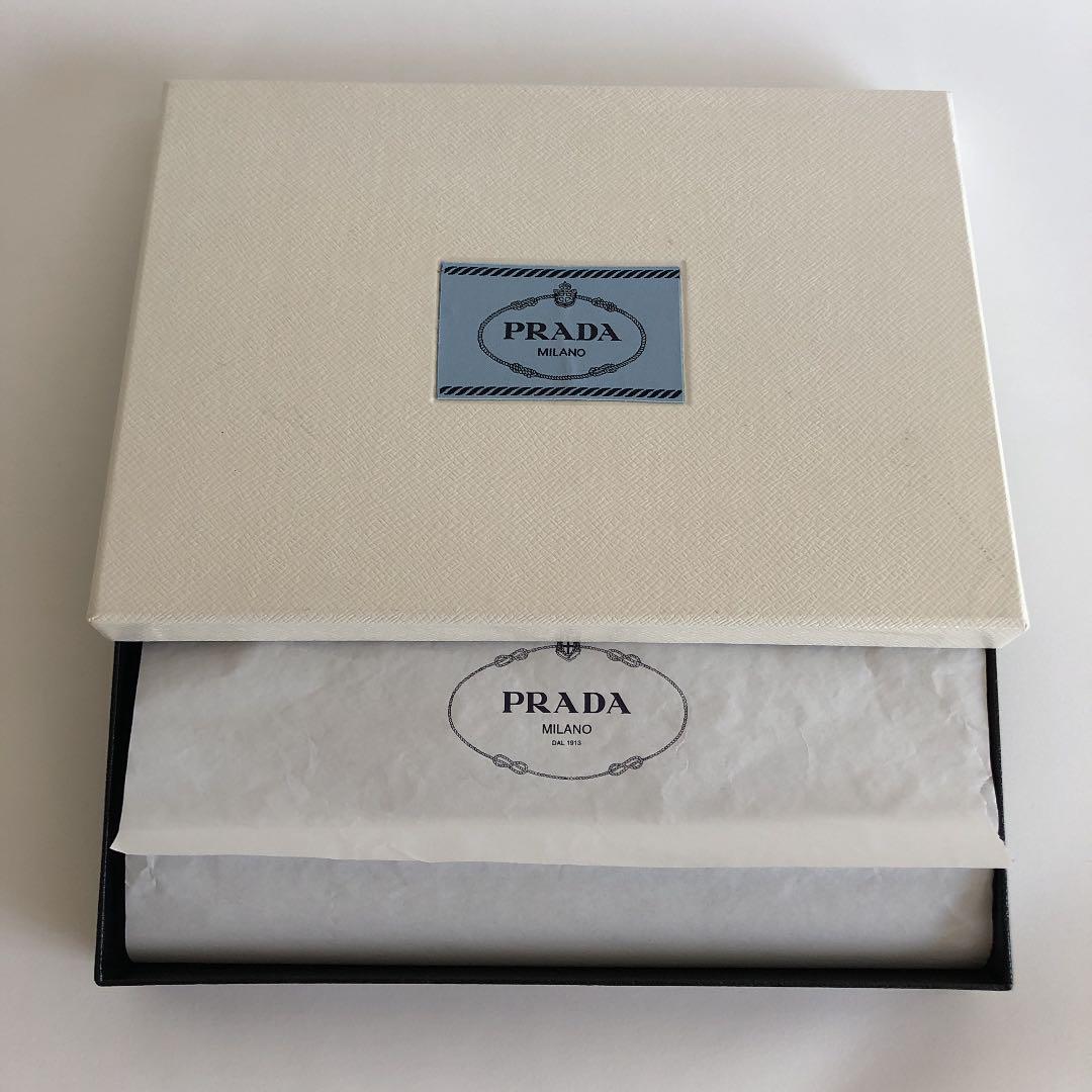 PRADA プラダ iPad mini 用(ファスナーケース)