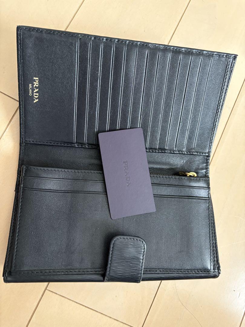 PRADA ブラック 長財布　ミラノ購入