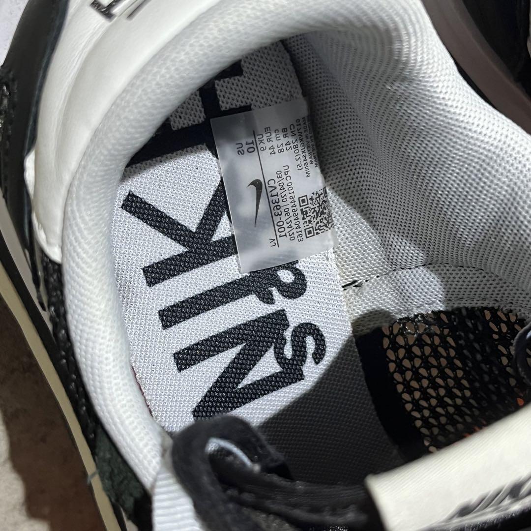 Nike × sacai Vaporwaffle 28cm