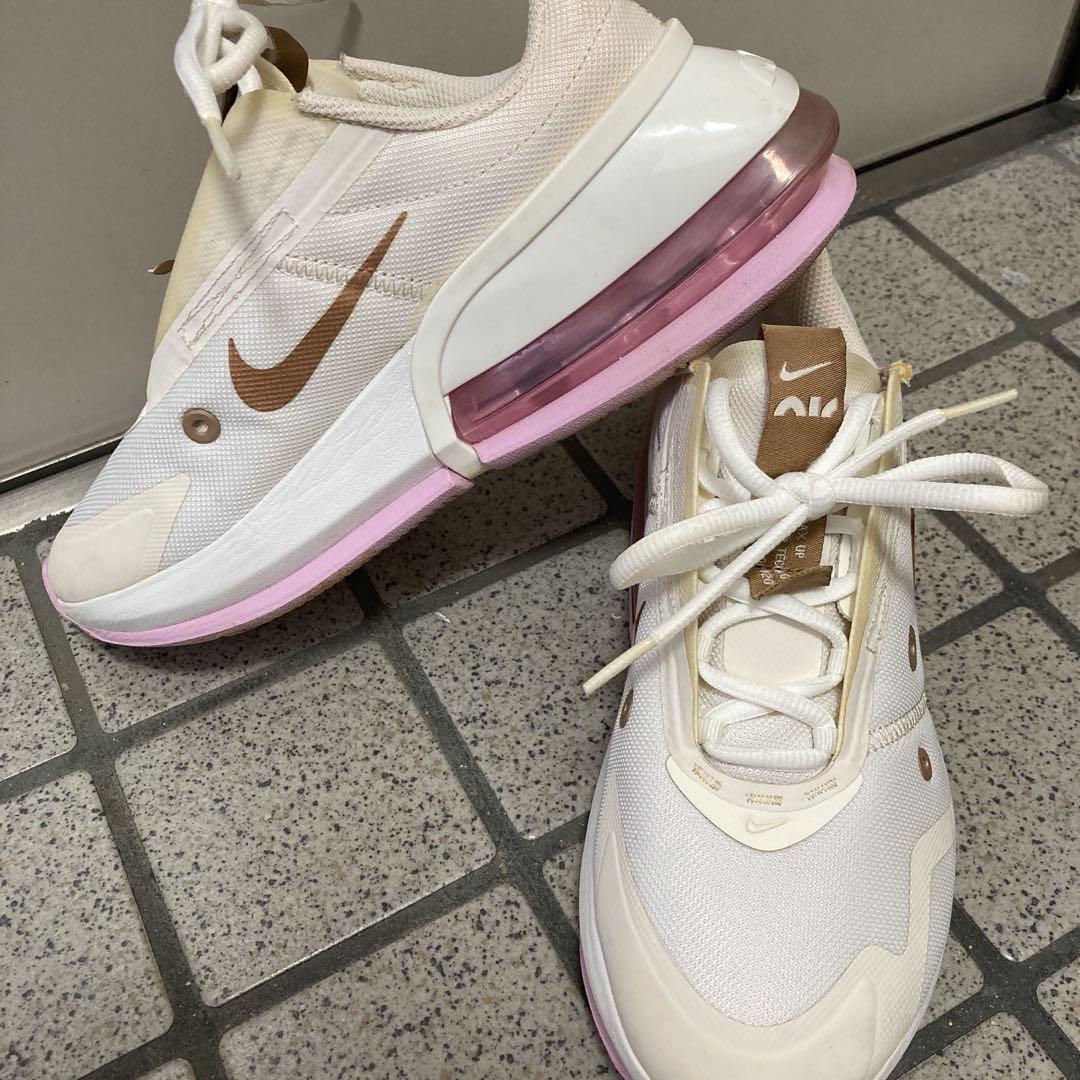 NIKEエアーマックスUP 【最安値】