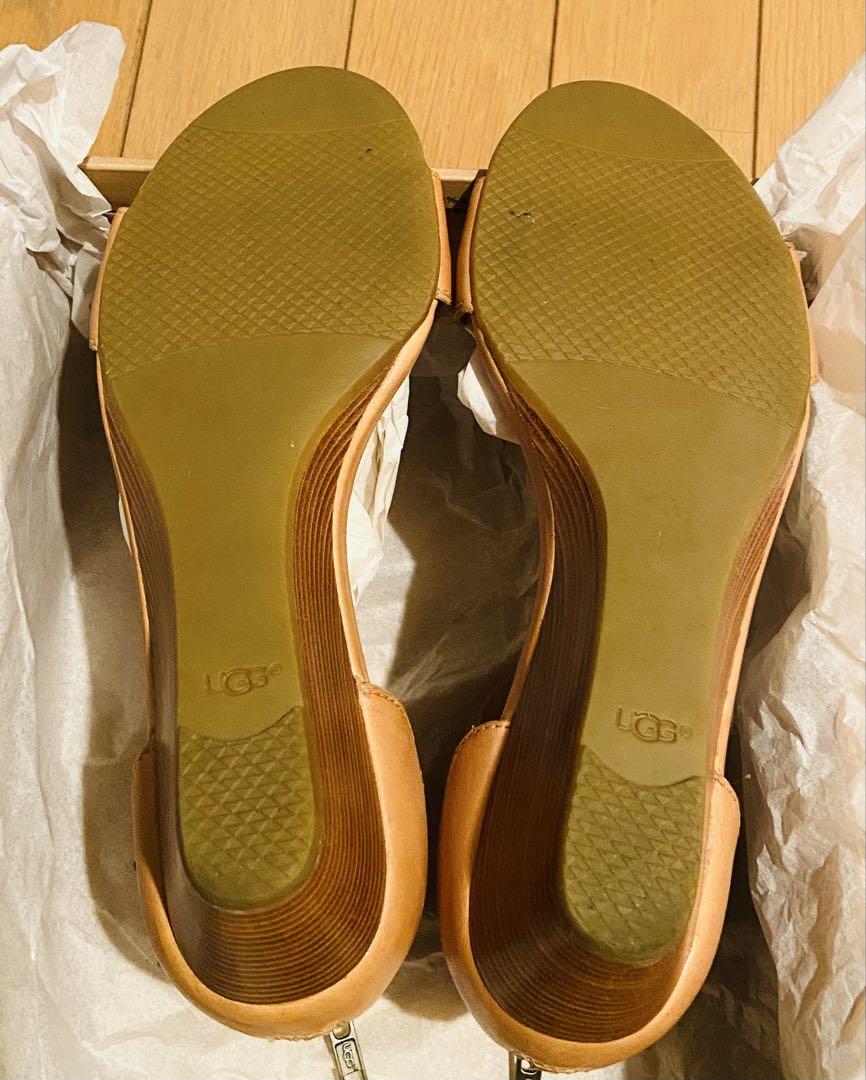 UGG アグ　W CHAR サンダル　24.5cm
