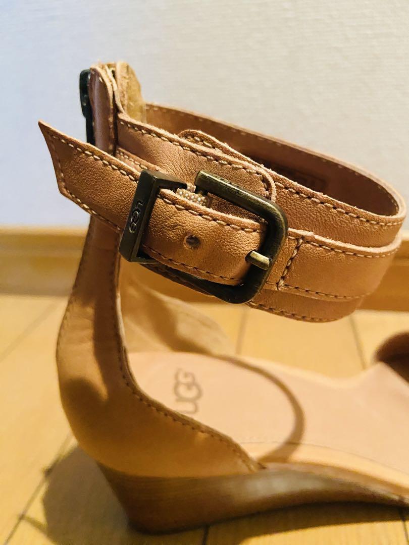 UGG アグ　W CHAR サンダル　24.5cm