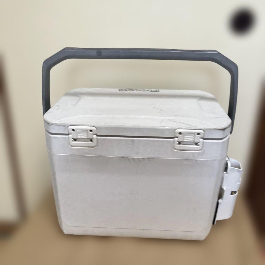 SHIMANO クーラーボックス　 フリーガ　ベイシス　20L
