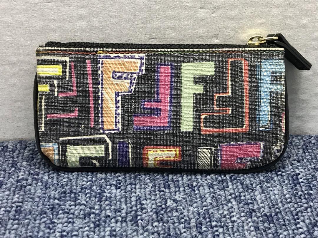 l*u様 FENDI マルチカラーズッカ FF柄コインケース